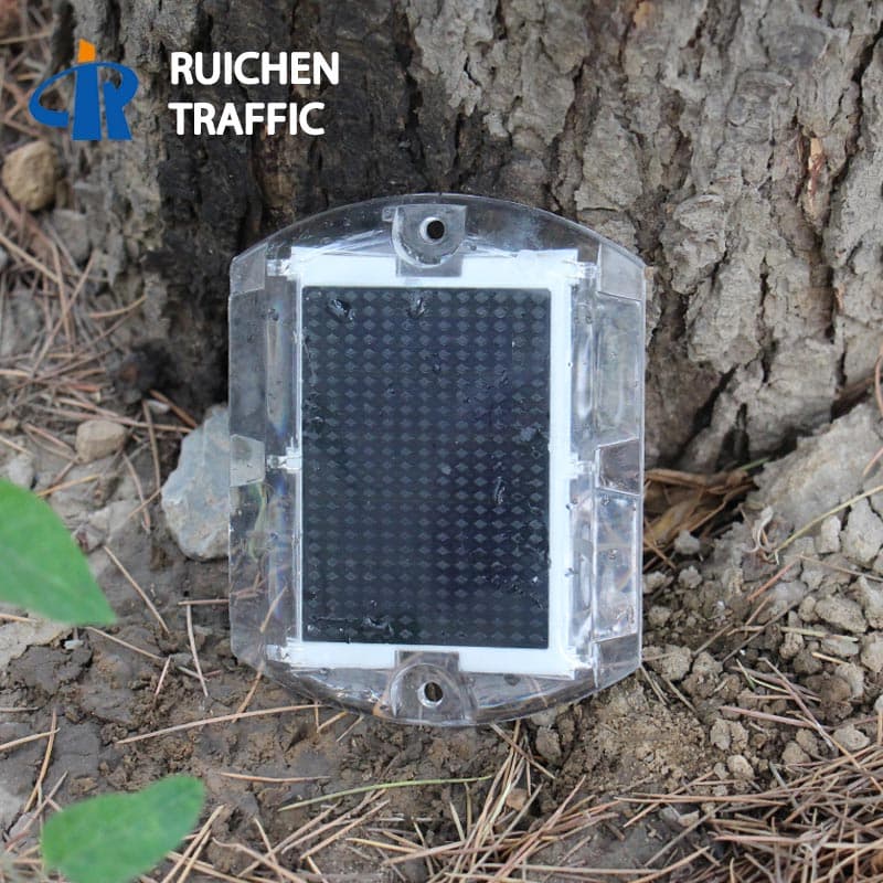 Plastic LED Motorway Stud Lights For Bike Path or Park F1